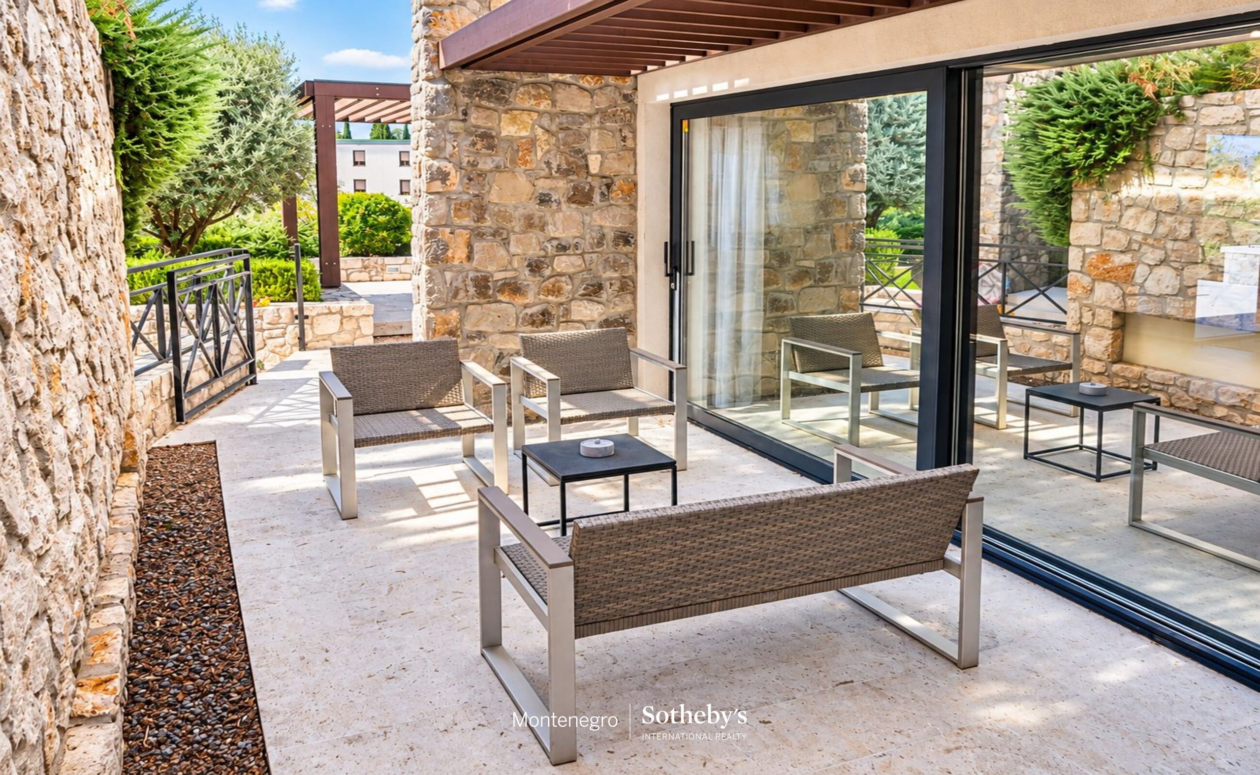 4 bedroom Villa 223 m² in Podgorica, Montenegro